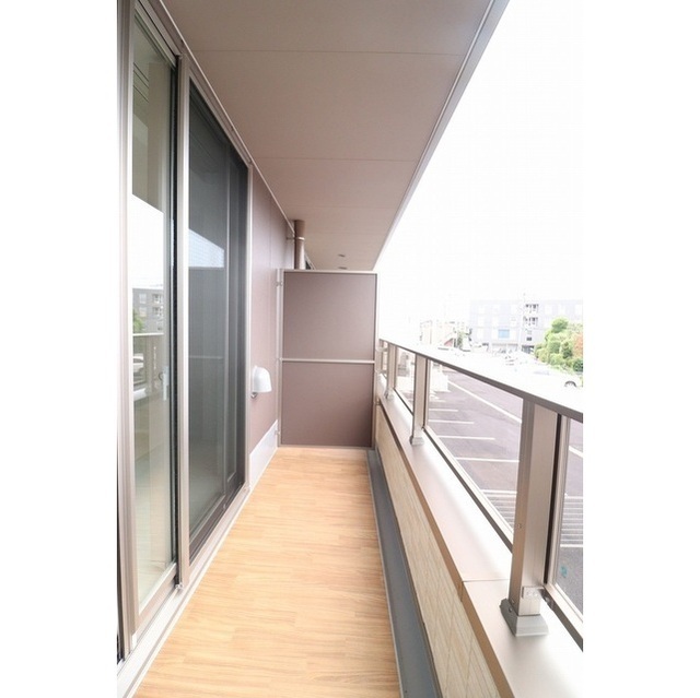 バルコニー　同物件別部屋参考写真