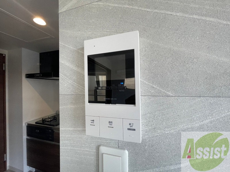 セキュリティ　ＴＶモニター付インターホンです。来客者の顔が見えるので安心！