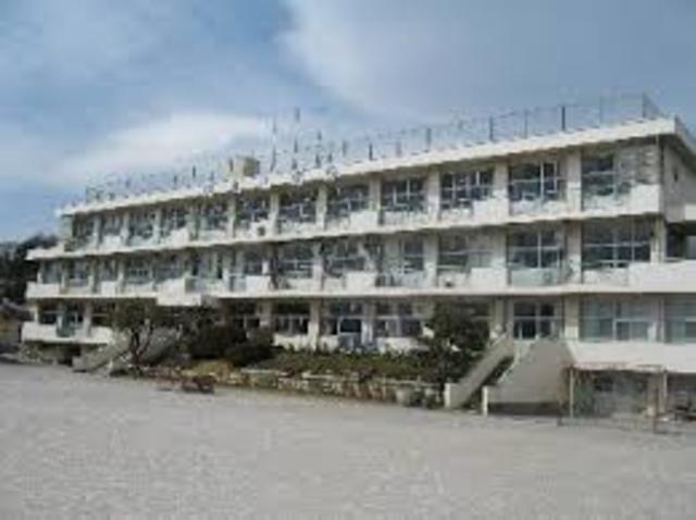 小学校　町田市立相原小学校（小学校）まで882m