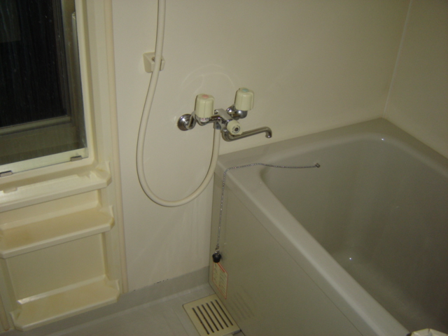 バス・シャワールーム　バス