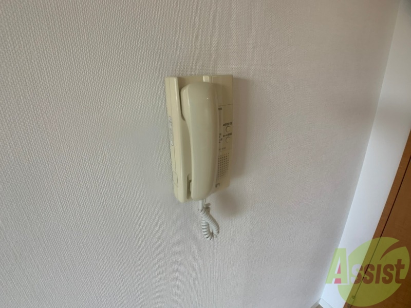 セキュリティ　インターホンは通話ができるので急な訪問があっても安心です。