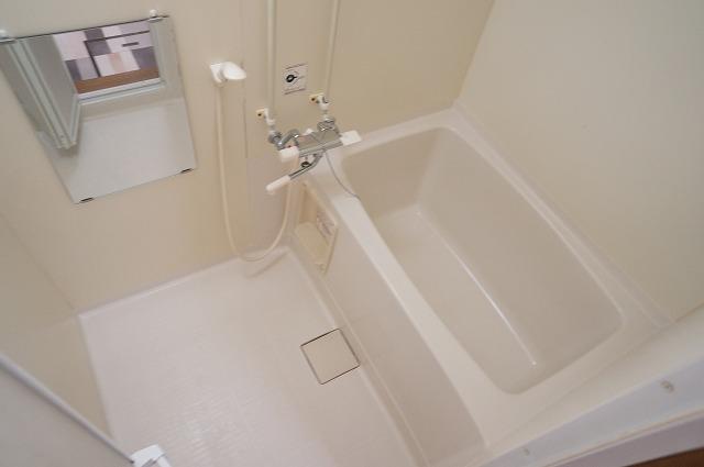 バス・シャワールーム　浴室