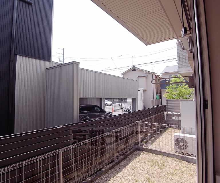 眺望　お問い合わせは京都ライフ出町柳店まで。