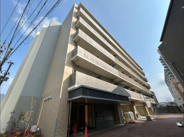 建物外観　建築中