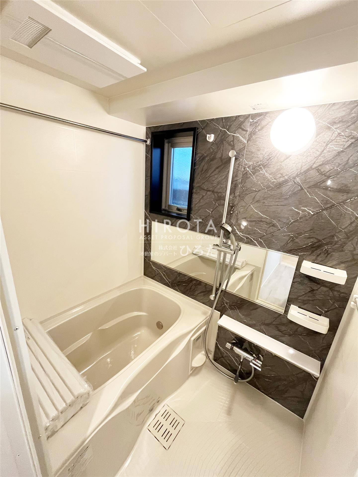 バス・シャワールーム　同仕様写真