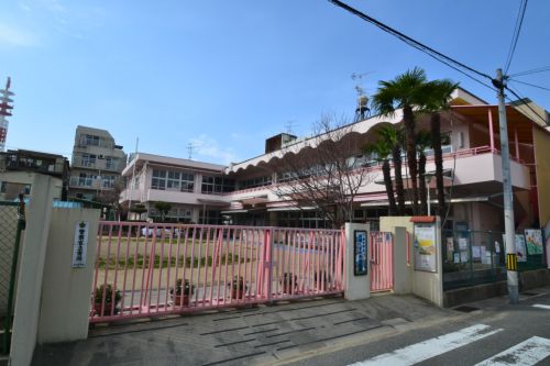 幼稚園・保育園　兵庫くすのき幼稚園（幼稚園・保育園）まで876m