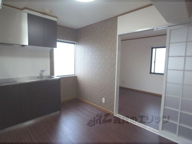 居室・リビング　リビング