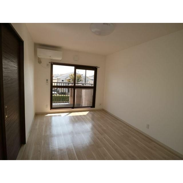 居室・リビング　※他部屋参照・現況優先