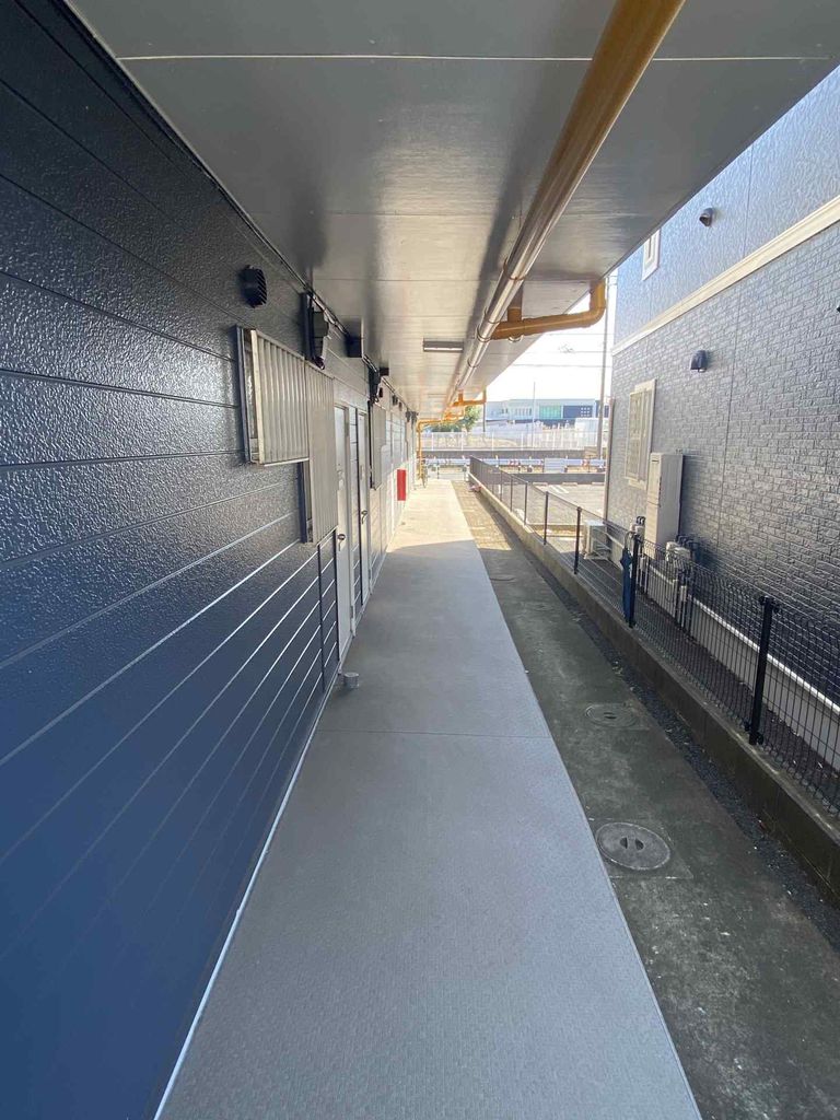 エントランス　外壁塗装済み！