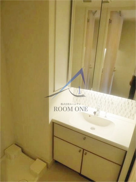 洗面設備　洗面台です。