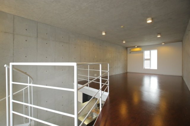 居室・リビング　コンパクトで使いやすい洋室です