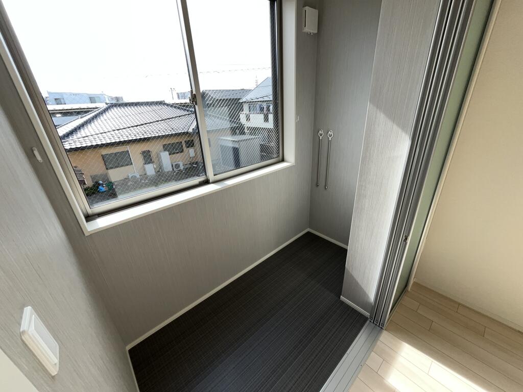バルコニー　サンルーム