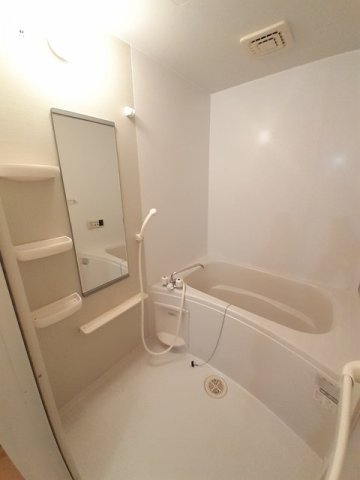 バス・シャワールーム　お風呂です