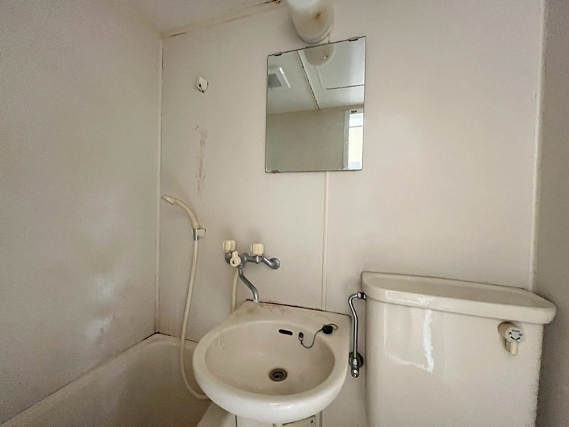 洗面設備　別号室写真参照