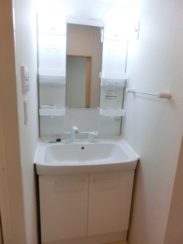 洗面設備　洗面所です