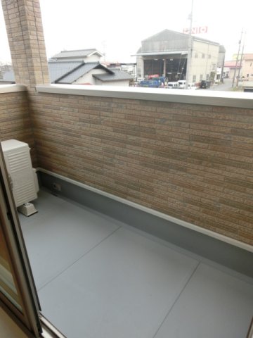 バルコニー　バルコニー付きです