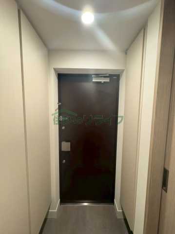 玄関　別部屋の参考写真です。