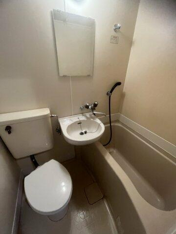 トイレ　※別部屋写真です