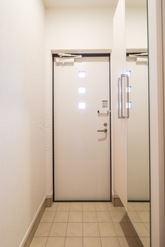 玄関　図面と現状に相違がある場合には現状を優先