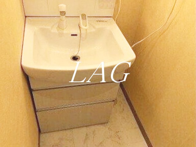 洗面設備　洗面台です。