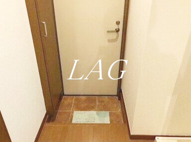 玄関　玄関です。