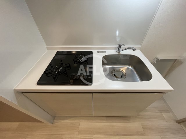 キッチン　ワールドアイ難波南PORTA　2口ガスシステムキッチン