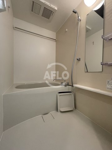 バス・シャワールーム　ワールドアイ難波南PORTA　浴室