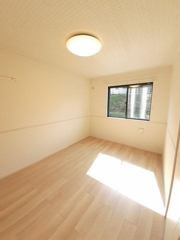 その他部屋・スペース　明るい色調の室内です