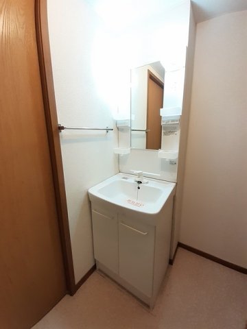 洗面設備　洗面所です