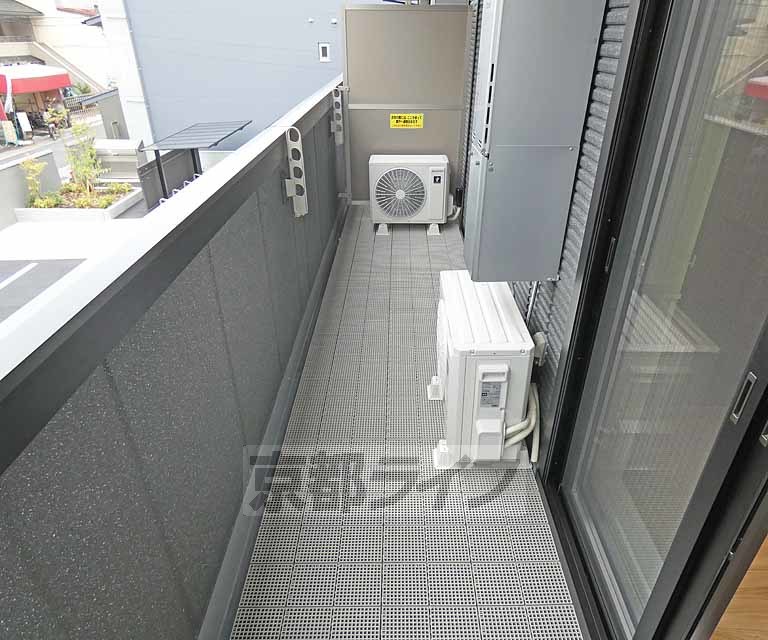 バルコニー　バルコニです