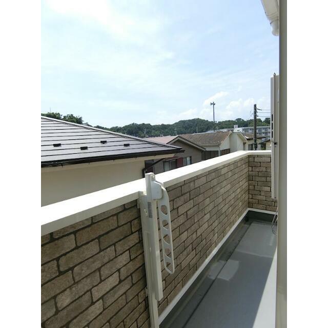 バルコニー　広々したバルコニー（１Ｆはテラス）