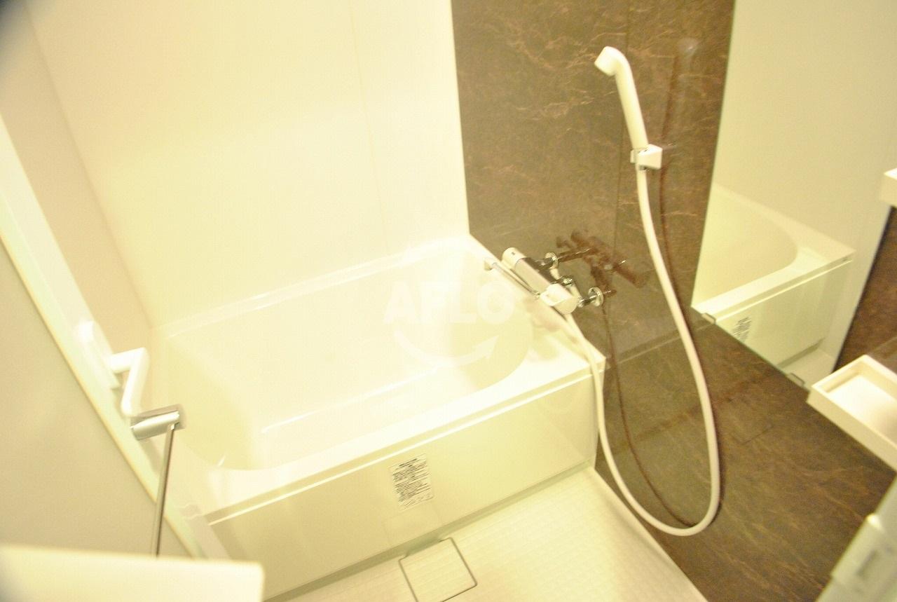 バス・シャワールーム　イグレック南本町　浴室