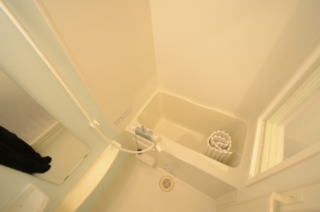 バス・シャワールーム　浴室乾燥機付きで便利！