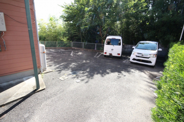 駐車場　☆1台無料☆