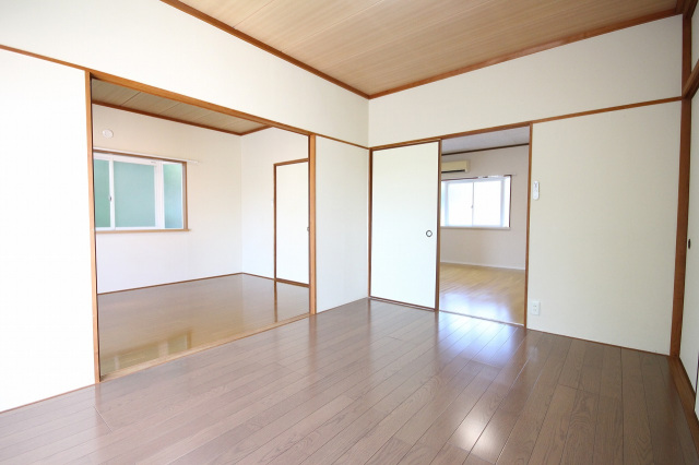 その他部屋・スペース　☆洋室6帖☆