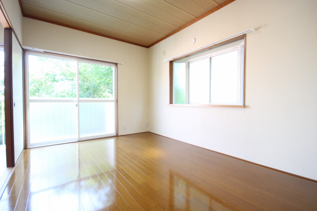 その他部屋・スペース　☆洋室6帖☆