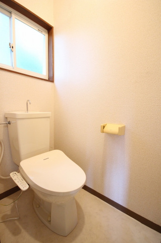 トイレ　☆温水洗浄便座☆