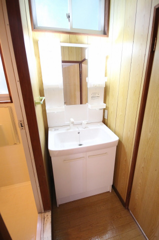 洗面設備　☆シャワー付き洗面台☆