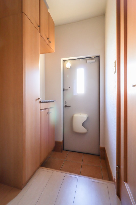 玄関　図面と現状に相違がある場合には現状を優先