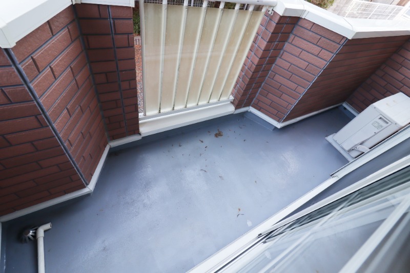 バルコニー　図面と現状に相違がある場合には現状を優先