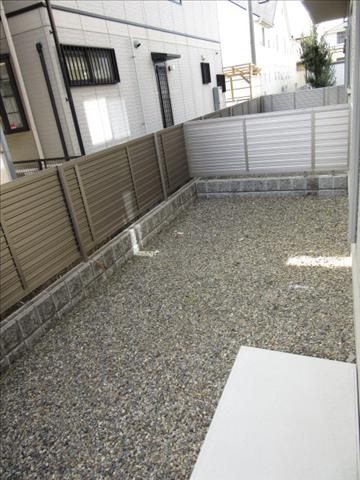 庭　広々としたお庭です。