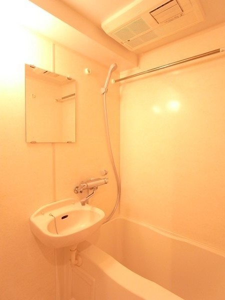 バス・シャワールーム　バス※別部屋参考写真