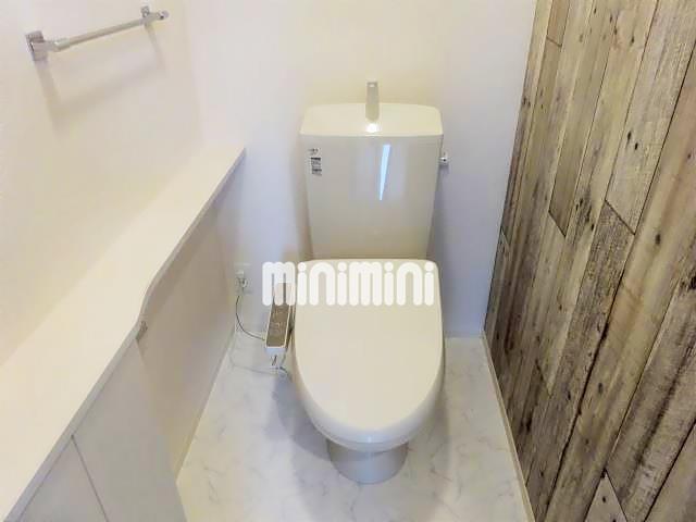 トイレ　ウォシュレツト完備のトイレです。