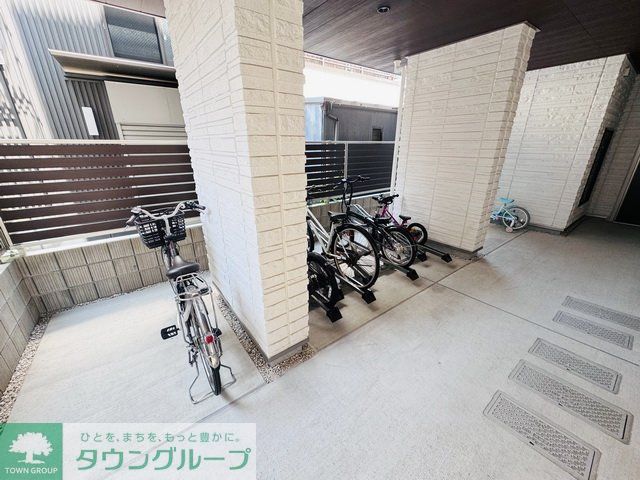 その他共有部分　駐車場