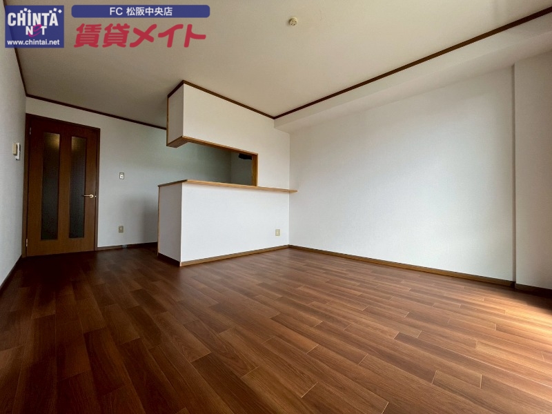 居室・リビング　同型別室のお写真です。