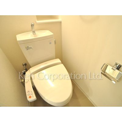 トイレ　同タイプ9階のお部屋を撮影。仕様が異なることがあります。