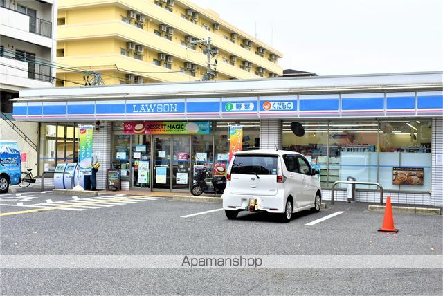 コンビニ　ローソン（コンビニ）まで214m