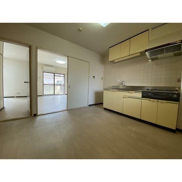 居室・リビング　ダイニングキッチン