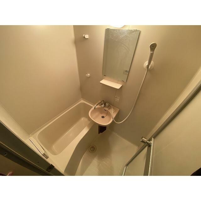 バス・シャワールーム　浴室