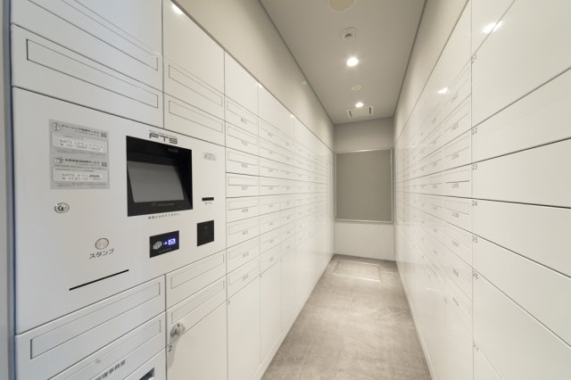 その他共有部分　宅配・メールボックスコーナー　ノンタッチキーで開閉